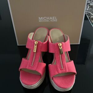 NWT Michael Kors espadrille platform wedge sandals pink 7.5
